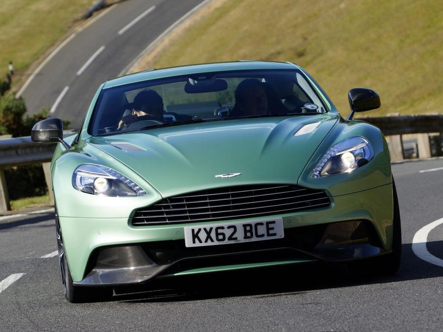  Aston Martin Vanquish 2012 года  (UK) (фото 165 из 170)